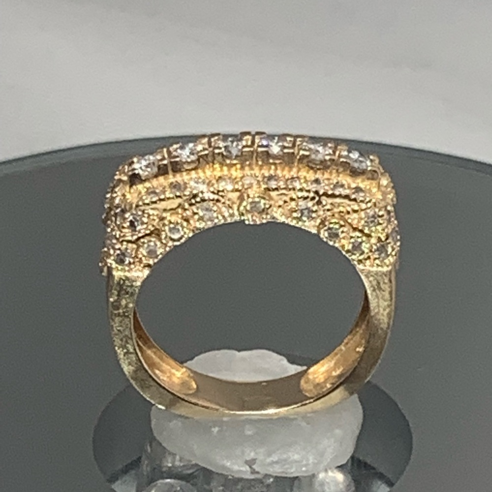Diamond Ring. 🛑SOLD - Picture 6 of 7